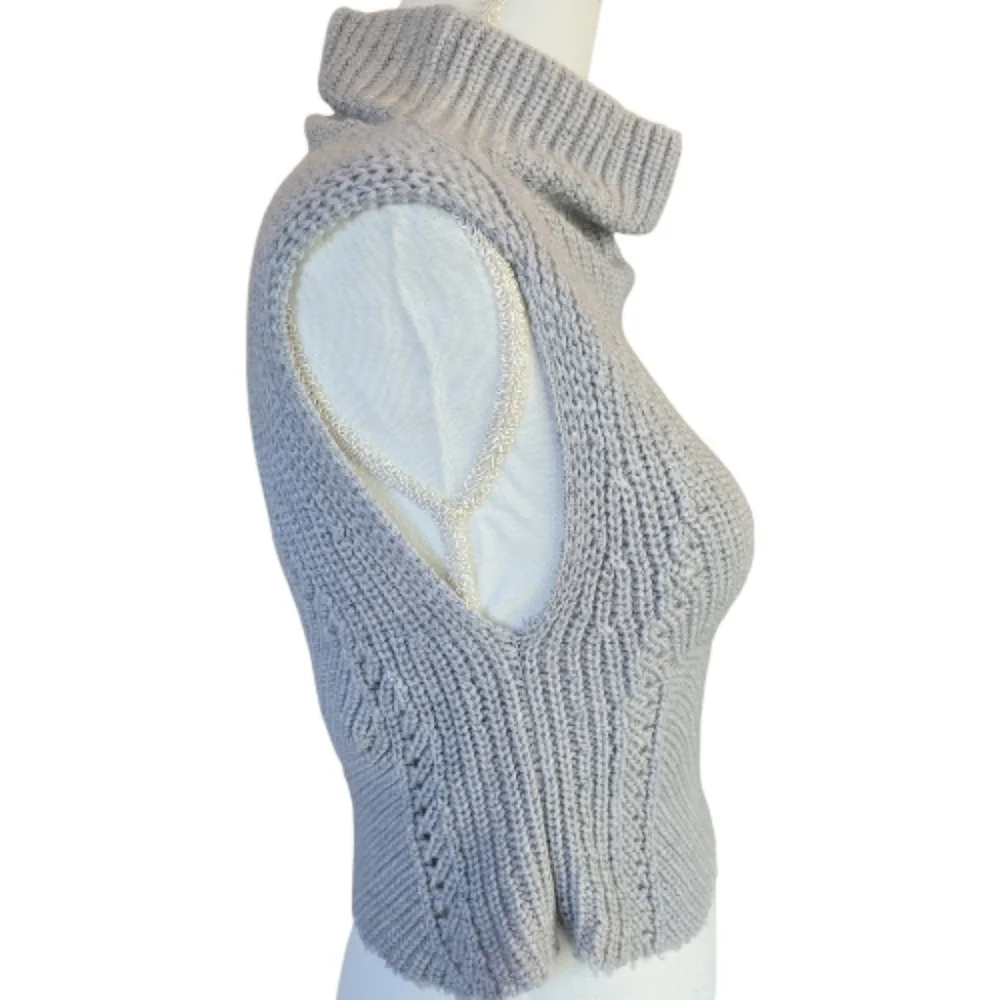 Wilfred Cowl Neck Sleeveless 100% Wool Sweater Cropped Size XS Gray Raw Hem - Picture 8 of 8